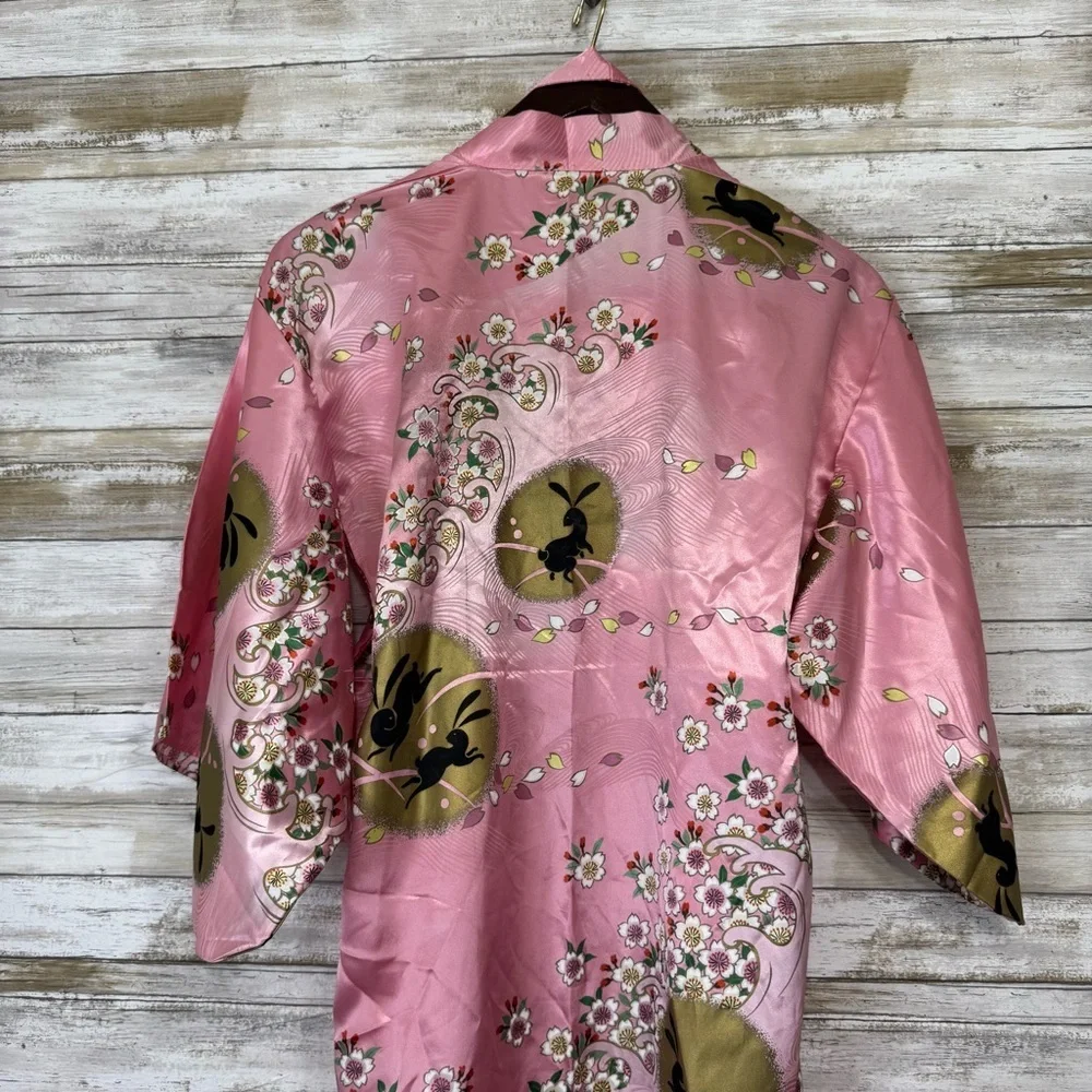 Japanese Kimono Women’s Pink Floral Robe Sode-Tsuke